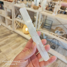 Charger l'image dans la galerie, Maxi bâton de Sélénite brute