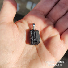 Charger l'image dans la galerie, Pendentif tourmaline brute