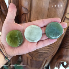 Charger l'image dans la galerie, Galet de Jade