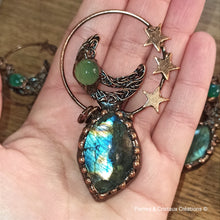 Cargar imagen en el visor de la galería, Pendentif Lune Labradorite