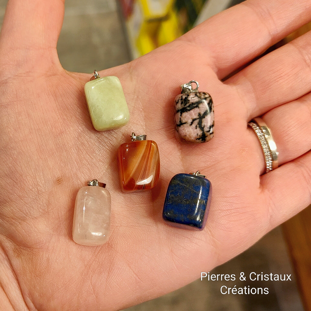 Lot de 5 pendentifs