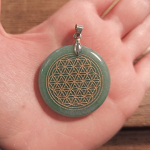 Pendentif Fleur de Vie en Aventurine Verte