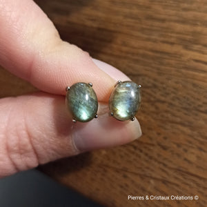 Boucles d'oreilles clous labradorite