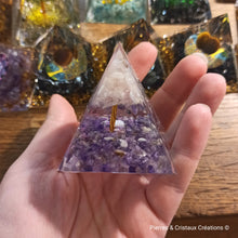 Cargar imagen en el visor de la galería, Orgonite Quartz rose et Améthyste
