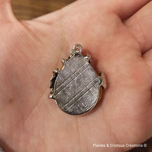Charger l&#39;image dans la galerie, Pendentif Papillon (plusieurs pierres disponibles)
