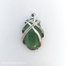 Load image into Gallery viewer, Pendentifs ornés
