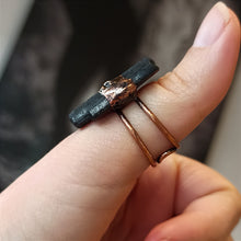 Load image into Gallery viewer, Bague réglable Tourmaline
