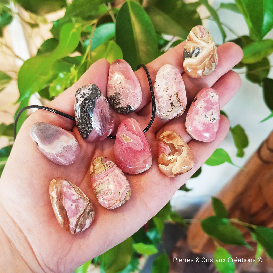 Pendentif pierre roulée percée en Rhodochrosite